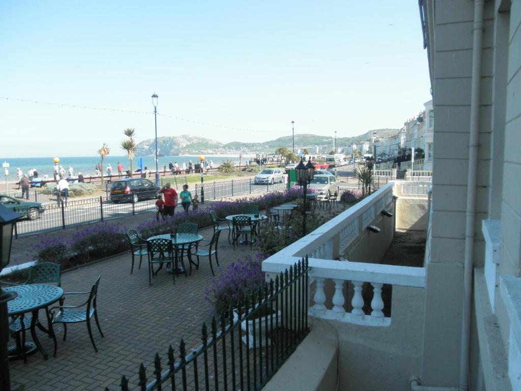 Queens Hotel Llandudno Dış mekan fotoğraf